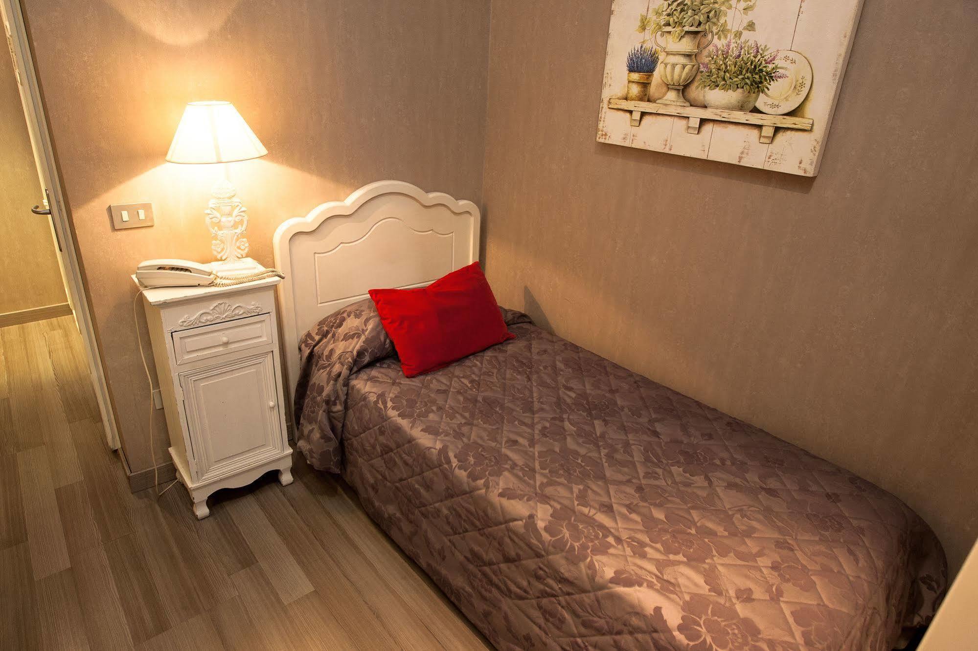 Hotel Gerber Roma Dış mekan fotoğraf